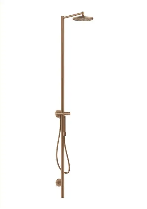 Duschsäule mit Kopfbrause in gebürstetem Rotgold, vertikal montiert. Ausführung von AXOR mit einem angenehmen und funktionalen Design.